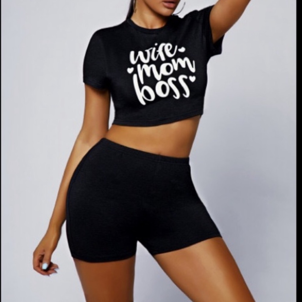 2Pc”WIFE MOM BOSS” Print Short Sleeve Crop T-Shirt &  Shorts Outfit